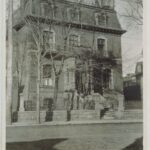 Société d'immigration italienne [Rue Osborne], [Entre 1870 et 1920], Albums Massicotte, BAnQ.